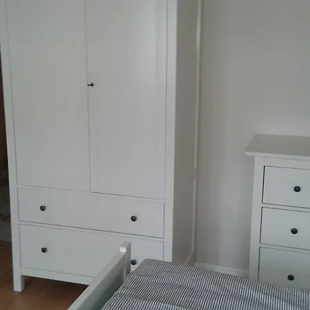 Appartement 2 In Einem Haus 2 Km Vom Zentrum Leipzigs
